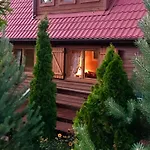 Amalka Wita بيت للعطل Sulęczyno